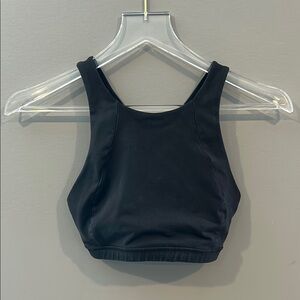Lululemon sports bra size 4